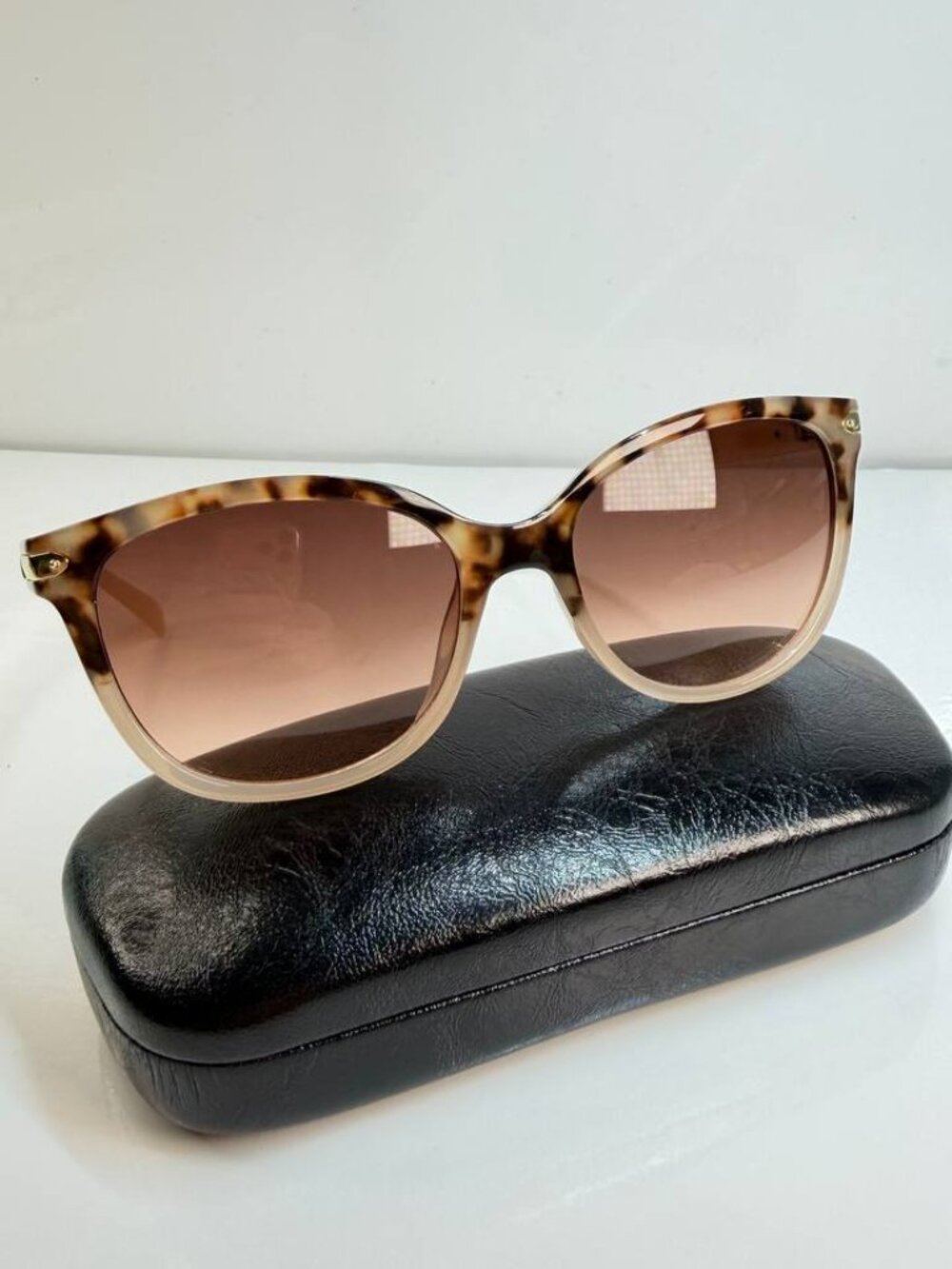 Jones New York Tortoise & Nude Sunglasses – Women’s